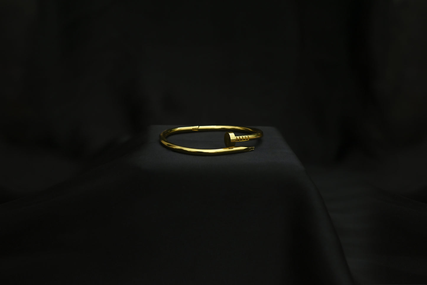 Minimalist Nail-Style Bangle