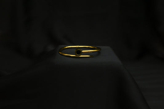 Classic Nail-Inspired Gold Bangle