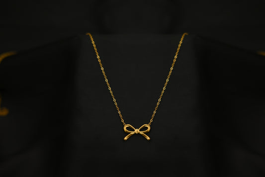 Bow Necklace